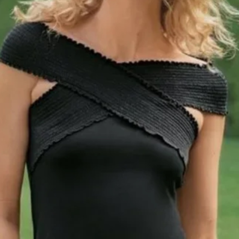 Soft Surroundings Genie Top Women Size S (8-10) Black Color NWT